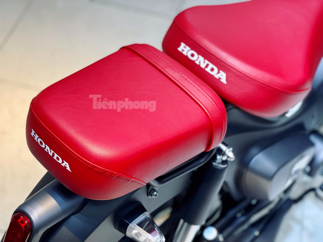 Honda Super Cub C125 biển 'sảnh' tiến giá gần nửa tỷ - 9