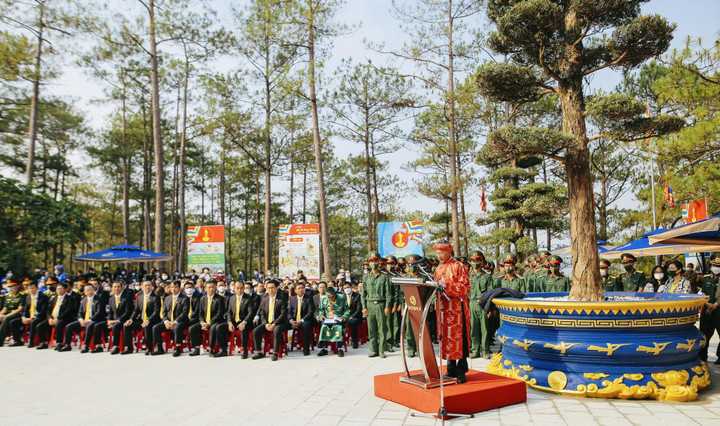 Nam A Bank hướng về cội nguồn với nhiều hoạt động ý nghĩa - 2