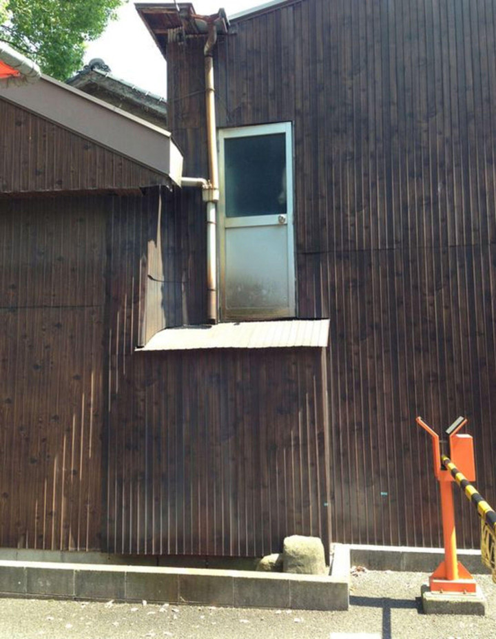 Run rẩy trước những thiết kế cửa bước sai một ly là 'đăng xuất khỏi Trái đất' - 4