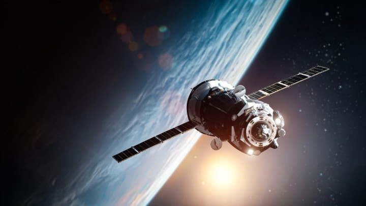 Lầu Năm Góc cảnh báo Nga - Trung Quốc phát triển vũ khí tấn công vệ tinh Mỹ - 1