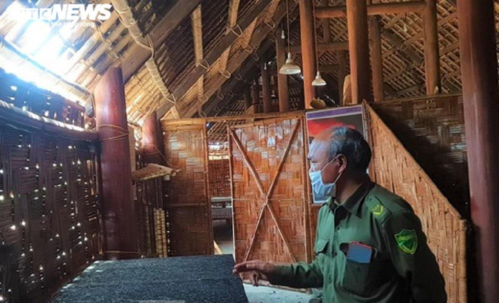 Ảnh: Nhà truyền thống tiền tỷ xuống cấp, dân không có nơi sinh hoạt cộng đồng - 8