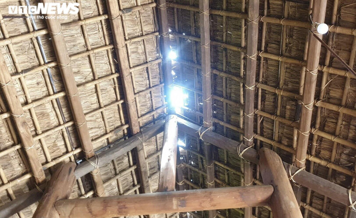 Ảnh: Nhà truyền thống tiền tỷ xuống cấp, dân không có nơi sinh hoạt cộng đồng - 5