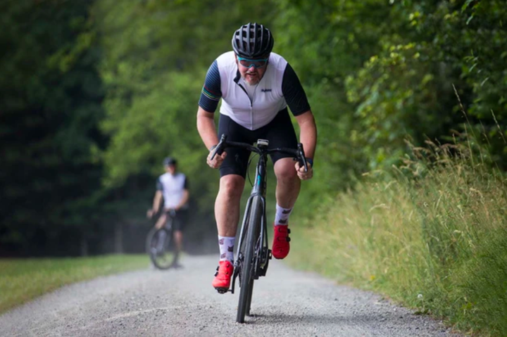 Lợi ích mới của đạp xe: Chặn lão hóa sớm, làm khỏe tim phổi, 'tái tạo' khớp gối - 2