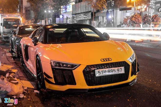 Dàn xế hộp đắt tiền tụ họp trước thềm hành trình siêu xe - 2