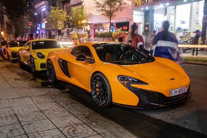 Dàn xế hộp đắt tiền tụ họp trước thềm hành trình siêu xe - 9