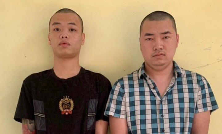 Khởi tố 4 kẻ ép con nợ vào nhà nghỉ để đòi tiền - 1