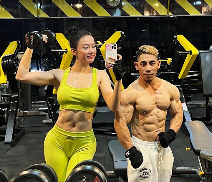Thân hình cuồn cuộn cơ bắp của Angela Phương Trinh - 9