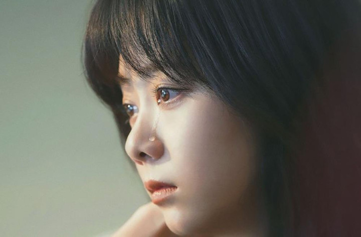 Nỗi đau xé lòng của sao nữ Cbiz: Mẹ qua đời oan ức, hung thủ chỉ chịu mức án nhẹ - 2