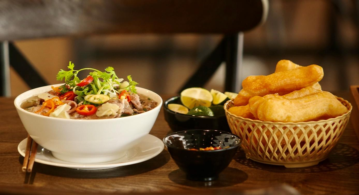 Phở Thìn Lò Đúc - 'Sợi dây' kết nối giữa hiện đại và truyền thống - 2