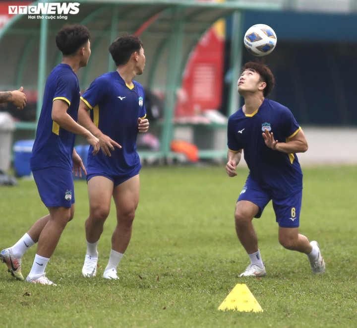 Bầu Đức động viên HAGL trước trận khai màn AFC Champions League - 8