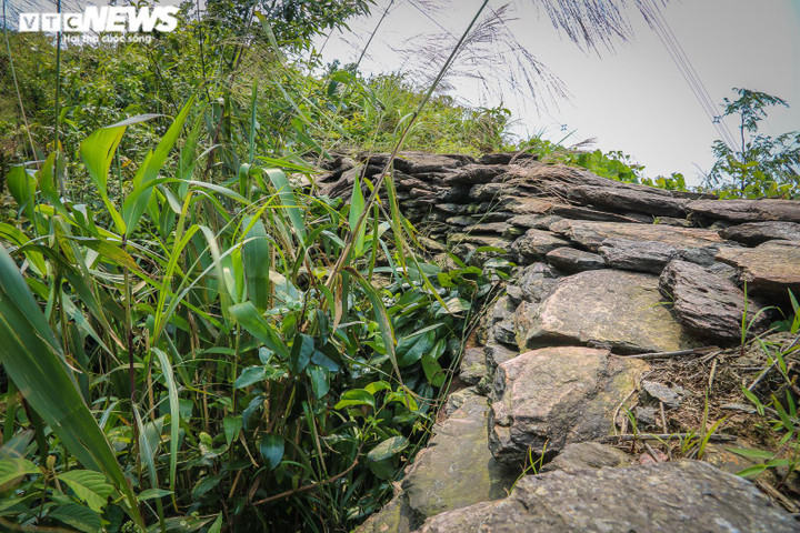 Ảnh: Khám phá thành đá cổ từng là biên giới ‘Đàng trong – Đàng ngoài’ - 6