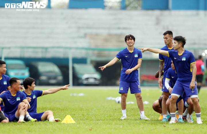 Bầu Đức động viên HAGL trước trận khai màn AFC Champions League - 7