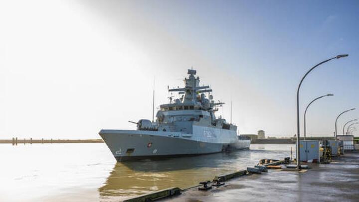Tàu chiến NATO tới biển Baltic - 1
