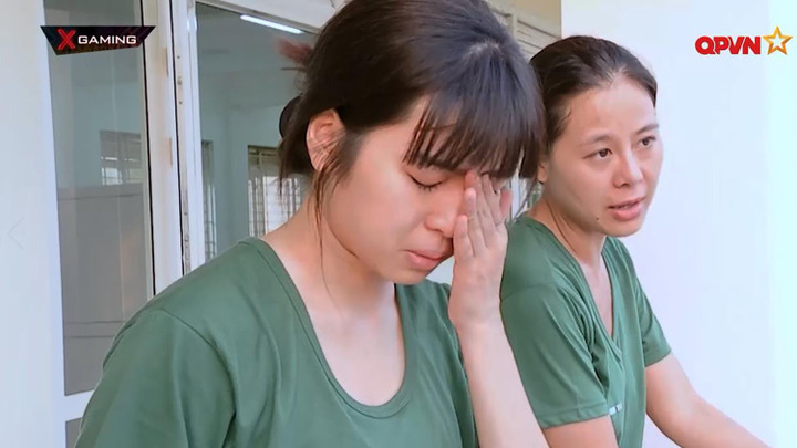 Sao Việt khóc trên truyền hình: Người được thương cảm, người bị chỉ trích - 5