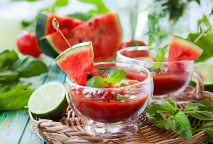 Điều gì xảy ra khi bạn ăn quá nhiều dưa hấu? - 2