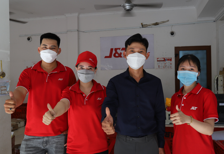 Nhượng quyền bưu cục và câu chuyện của những người trong cuộc - 1