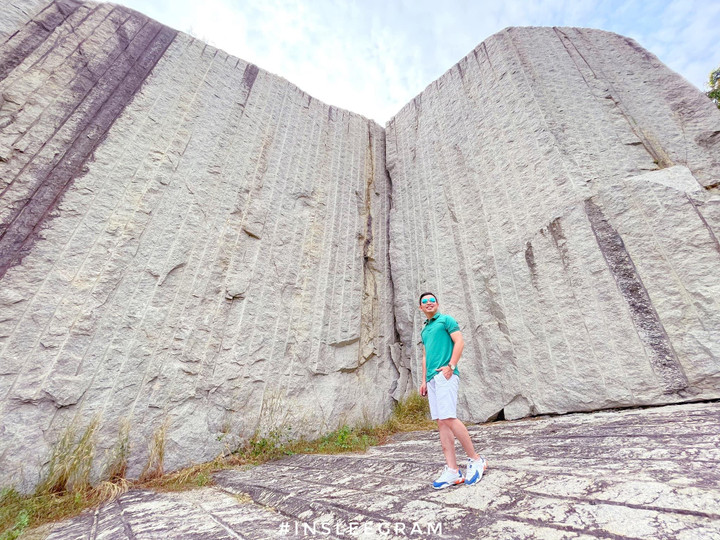 Đi núi Cấm nhưng mấy ai để ý điểm check-in cực chill với vách đá độc đáo này? - 6