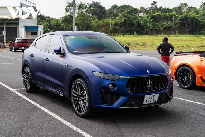 Dàn siêu xe tham dự hành trình VietRally lần 2 - 14