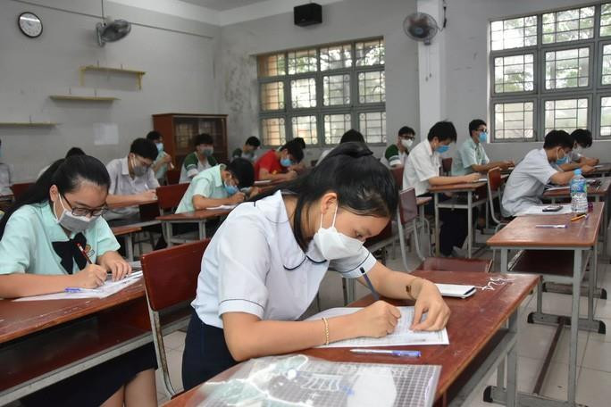 Các thí sinh là F0, F1 vẫn có thể thi tốt nghiệp THPT 2022 bình thường - 1