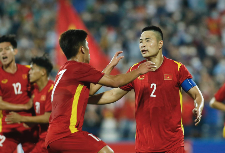 Văn Tới sút phạt đền thành công, U23 Việt Nam hoà U20 Hàn Quốc - 1