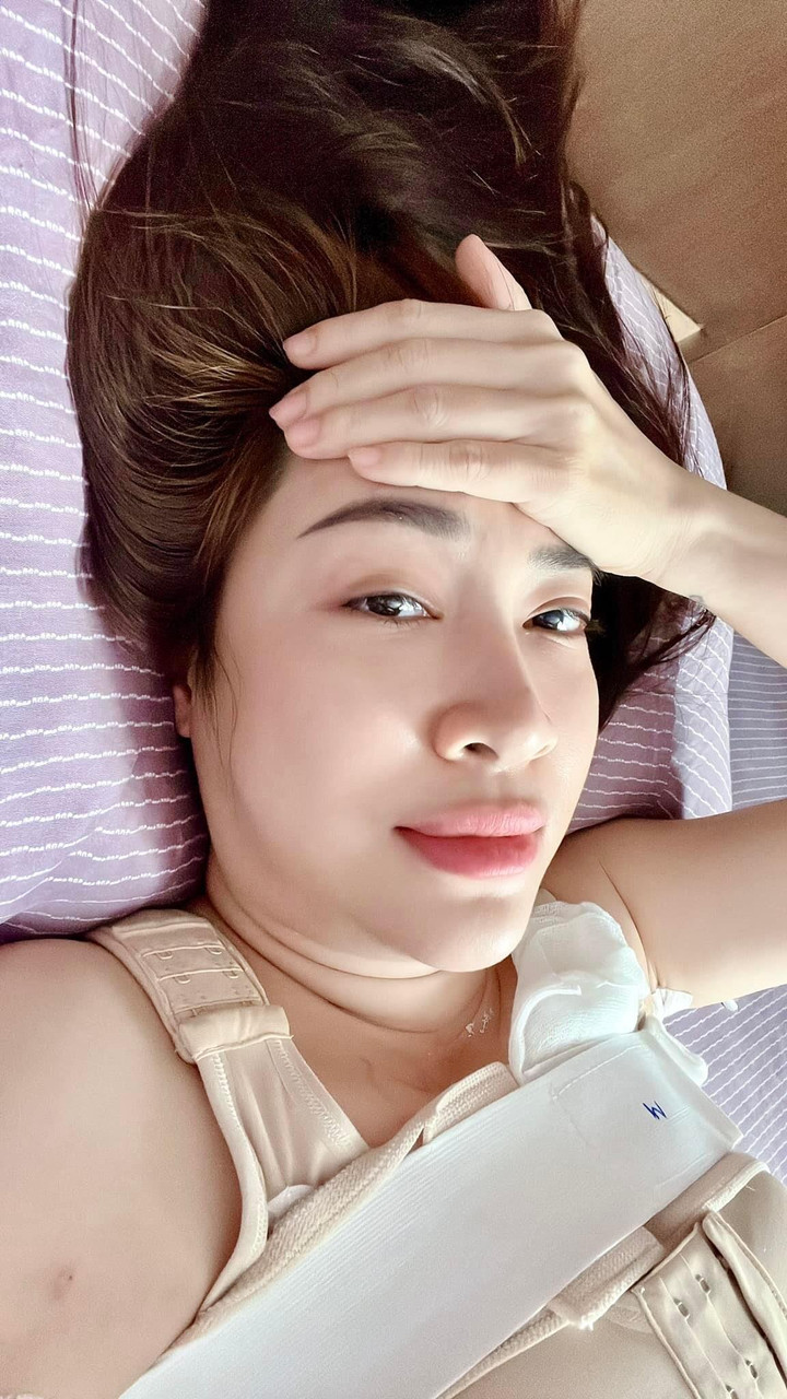 Pha Lê 'dao kéo' nhiều bộ phận cơ thể sau khi ly hôn chồng Hàn Quốc - 1