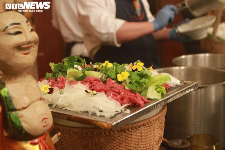 Sự kết hợp độc đáo ẩm thực Việt - Mỹ - 3