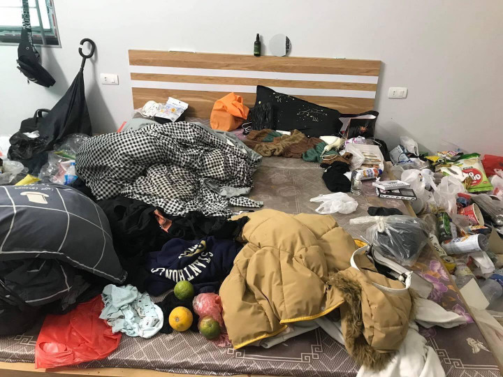 Cho hai bạn nữ xinh xắn, thơm tho thuê trọ, chủ nhà nhận về 'khuyến mãi' khó tin - 2