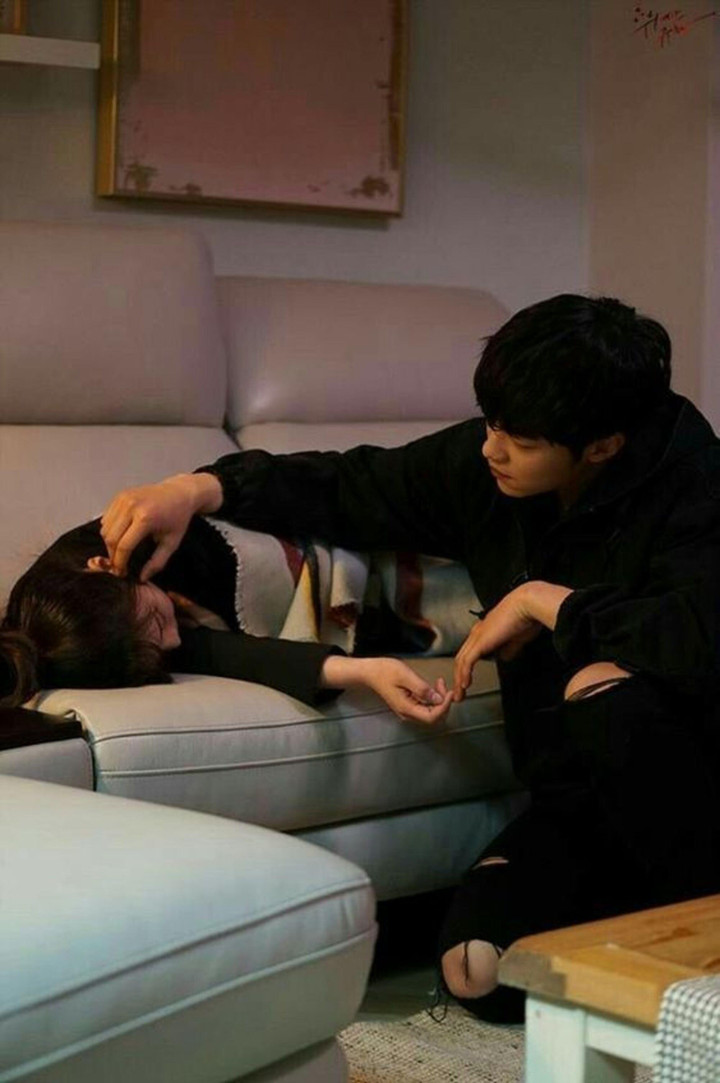 4 kiểu người tuyệt đối không nên cố chấp yêu, kết cục đau khổ là điều sớm muộn - 3