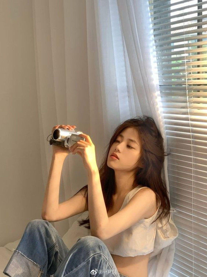 4 kiểu người tuyệt đối không nên cố chấp yêu, kết cục đau khổ là điều sớm muộn - 1