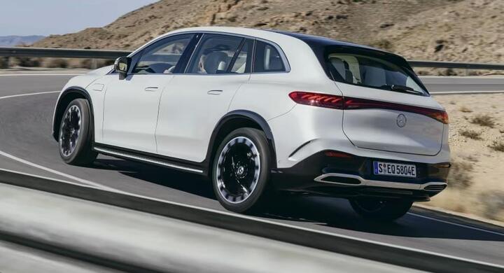 Lộ diện SUV điện lớn nhất của Mercedes-Benz - 1