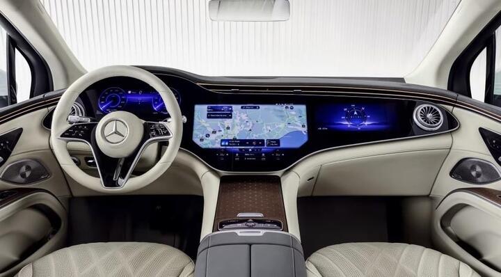 Lộ diện SUV điện lớn nhất của Mercedes-Benz - 2