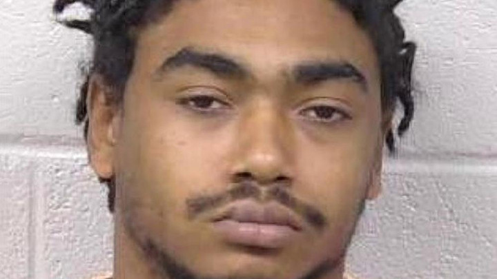 Xót xa em bé 4 tuần tuổi tử vong vì bố đẻ pha rượu vào sữa - 1