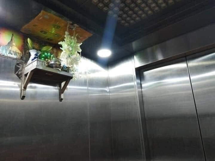 Cạn lời với loạt khoảnh khắc khó đỡ vô tình bị bắt gặp trên 'đường đời tấp nập' - 6