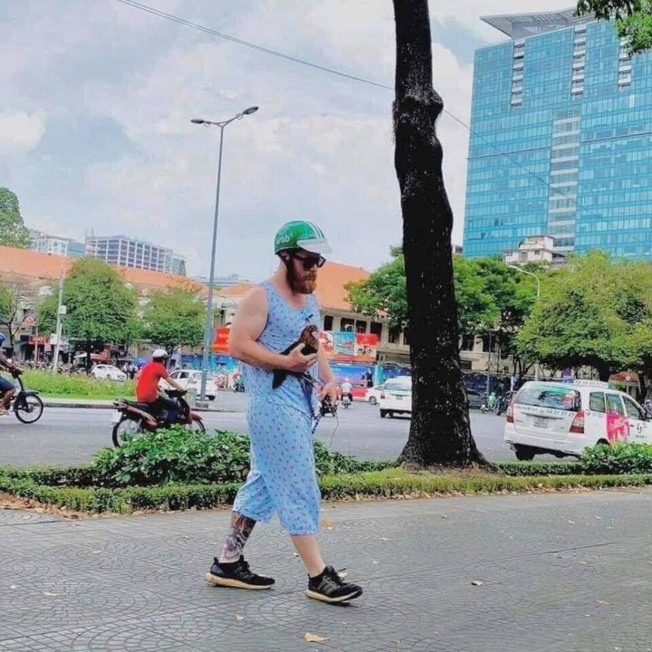 Cạn lời với loạt khoảnh khắc khó đỡ vô tình bị bắt gặp trên 'đường đời tấp nập' - 8