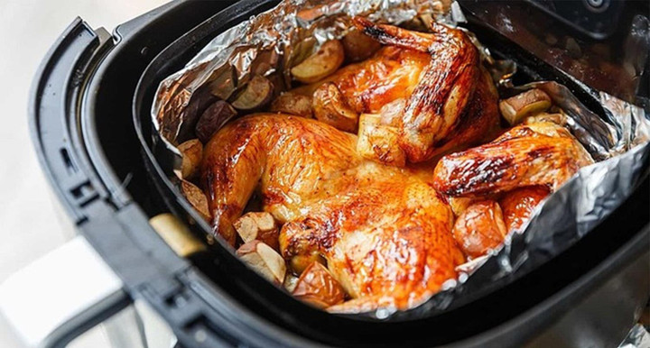 Những sai lầm khi dùng nồi chiên không dầu rất nhiều người mắc phải - 2