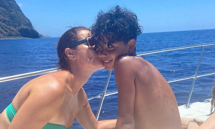 Con trai cả của Ronaldo: 11 tuổi đã có profile đáng nể, tài săn bàn giống hệt bố - 5