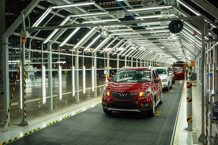 VinFast Fadil ưu đãi 40 triệu đồng trong 10 ngày cuối tháng 4 - 1