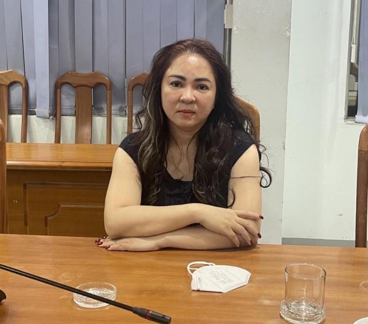Công an Bình Dương khởi tố vụ án liên quan Nguyễn Phương Hằng - 1