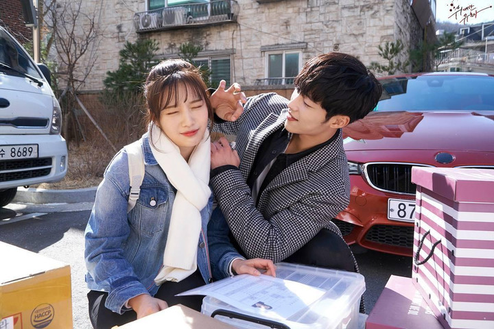 3 sao Hàn bị chê 'phá phim' vì diễn xuất: Nhan sắc không cứu nổi tài năng? - 9