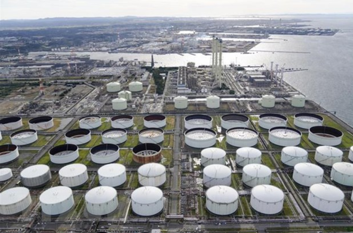 Nhật Bản tiếp tục xả kho dự trữ dầu quốc gia - 1