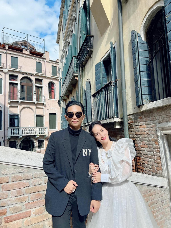 Khánh Thi như công chúa khi đi du lịch cùng chồng ở Italy - 10