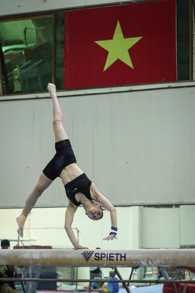 Đội tuyển thể dục dụng cụ Việt Nam quyết vượt khó ở SEA Games 31 - 1