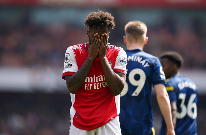 Trực tiếp bóng đá Arsenal 3-1 Man Utd: Bruno Fernandes sút hỏng phạt đền - 3