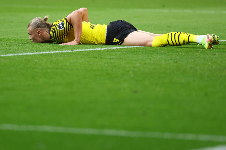 Bayern lập kỷ lục với chức vô địch Bundesliga thứ 10 liên tiếp - 8