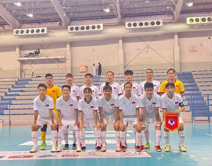 Tuyển nữ futsal Việt Nam thắng Bahrain - 1