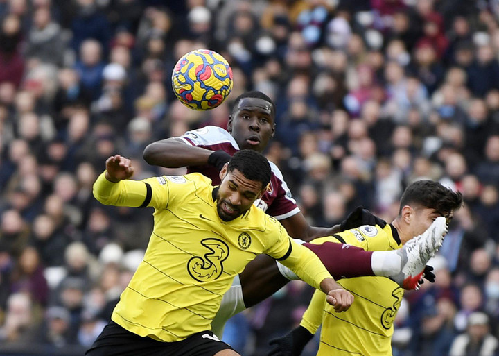 Trực tiếp bóng đá Chelsea 1-0 West Ham: Jorginho đá hỏng phạt đền - 4