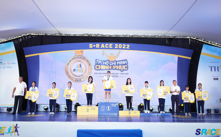 Gần 5.000 học sinh, sinh viên TP.HCM tham gia giải chạy S-Race - 8