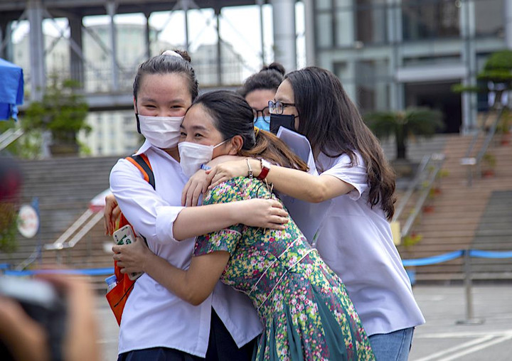 Những trường hợp được đặc cách tốt nghiệp THPT 2022 - 1