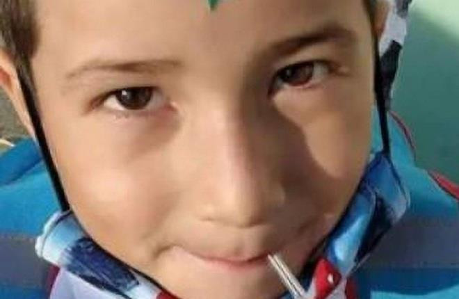 Bé trai 6 tuổi chết não, tử vong sau khi uống tăng lực - 2