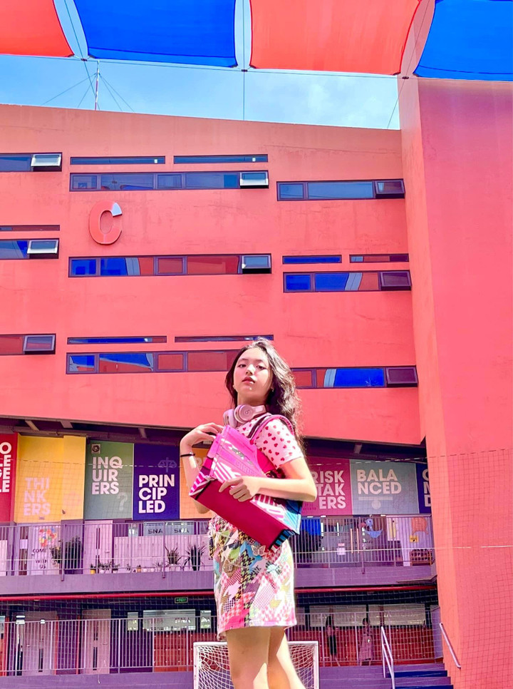 Con gái Thuý Hạnh 'trổ mã' thế nào sau 7 năm tham gia 'Bố ơi mình đi đâu thế'? - 3